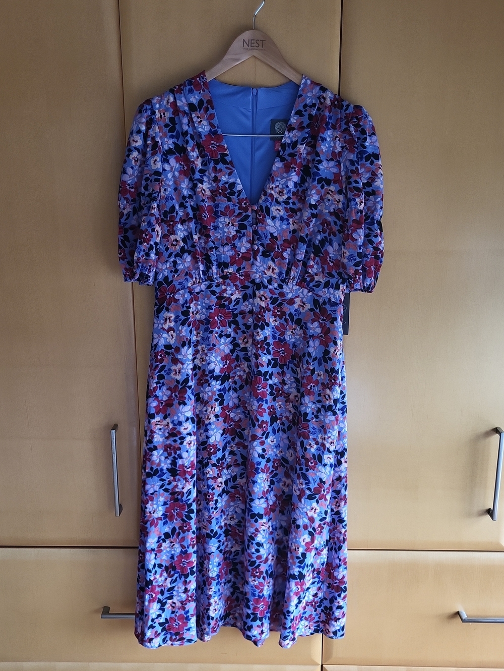 Vince Camuto Floral V‑Neck Midi Dress in Blue and Pink Sz 12 NWT